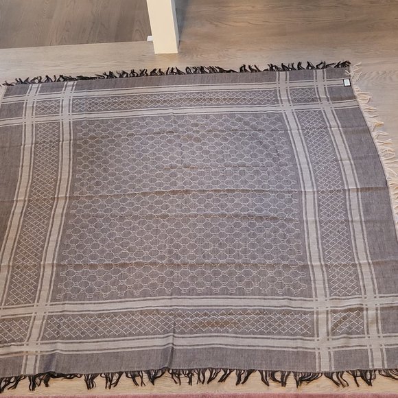 Gucci Silk GG monogram and diamante fringe shawl/scarf - Picture 1 of 7